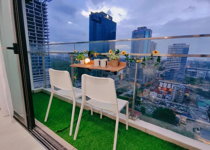 Cozy Suasana Suites Max 7Pax S2
